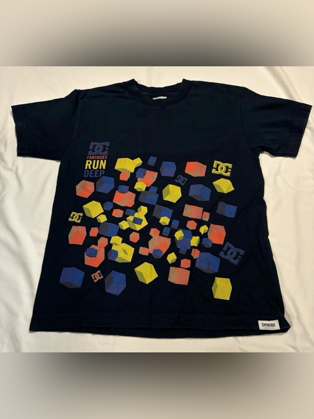 DC Shoes Rob Drydek Fantasies Collection Cubes T-shirt Youth:Medium
